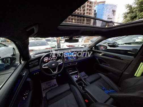 Volkswagen Tiguan 2024 Dark Blue Automatic Used for Sale in Cairo - 6