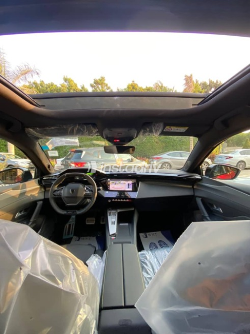 Peugeot 408 2027 Red Automatic New for Sale in Cairo - 7