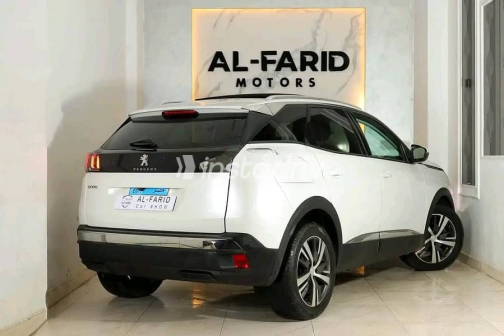 بيجو 3008 2022 أسود أوتوماتيك مستعملة للبيع في القاهرة - 2