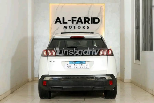 بيجو 3008 2022 أسود أوتوماتيك مستعملة للبيع في القاهرة - 9