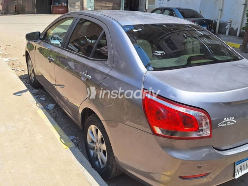 Chevrolet Optra 2022 Gray Automatic Used for Sale in Greater Cairo ( Cairo + Giza) - 4