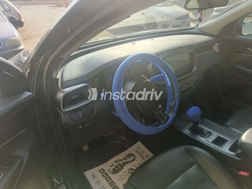 Kia Sorento 2020 Black Automatic Used for Sale in Cairo - 8