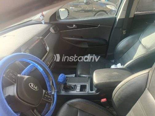 Kia Sorento 2020 Black Automatic Used for Sale in Cairo - 9