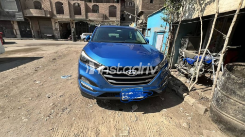 Hyundai Tucson 2017 Dark Blue Automatic Used for Sale in Giza - 2