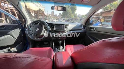 Hyundai Tucson 2017 Dark Blue Automatic Used for Sale in Giza - 5