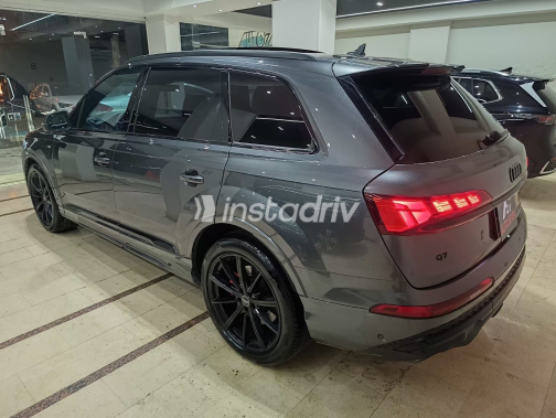 Audi Q7 2025 Gray Automatic Used for Sale in Heliopolis - 7