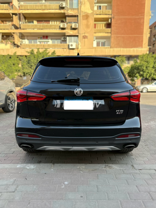 MG HS 2021 Black Automatic Used for Sale in Cairo - 3