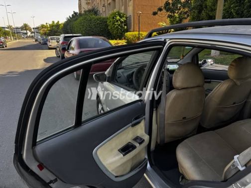 اسبيرانزا A113 2011 فضي يدوي مستعملة للبيع في القاهرة - 7