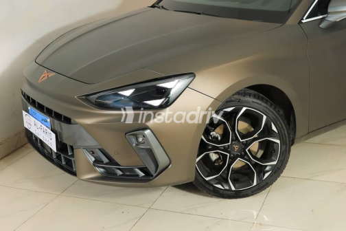 Cupra Leon 2025 Brown Automatic Used for Sale in Cairo - 2