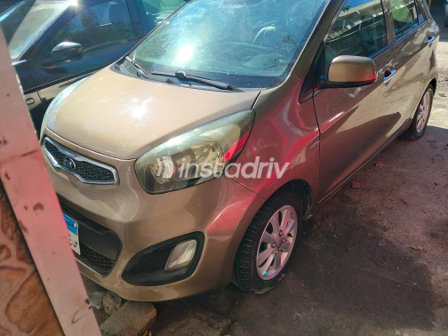 Kia Picanto 2013 Gold Automatic Used for Sale in Alexandria - 2