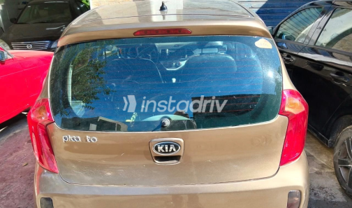 Kia Picanto 2013 Gold Automatic Used for Sale in Alexandria - 7