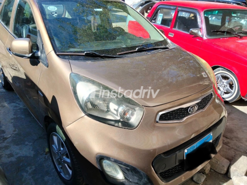 Kia Picanto 2013 Gold Automatic Used for Sale in Alexandria - 9