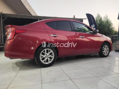 Nissan Sunny 2021 Dark Red Automatic Used for Sale in Nasr city - 2