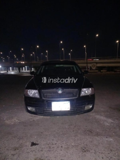 سكودا اوكتافيا A5 2007 أسود أوتوماتيك مستعملة للبيع في الإسماعيلية - 3