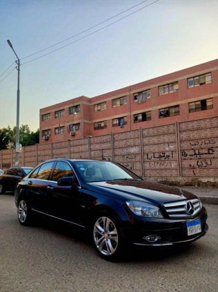 مرسيدس C 250 2011 أسود أوتوماتيك مستعملة للبيع في مصر الجديدة