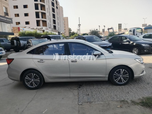 MG 5 2021 Gold Automatic Used for Sale in Maadi - 3
