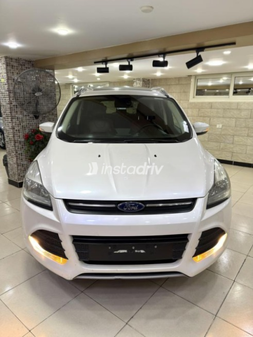 Ford Kuga 2016 White Automatic Used for Sale in Cairo - 1