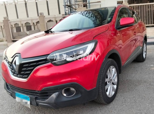 Renault Kadjar 2019 Dark Red Automatic Used for Sale in Nasr city - 4