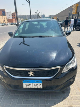 بيجو 301 2018 أبيض أوتوماتيك مستعملة للبيع في القاهرة الكبرى ( القاهرة - الجيزة)
