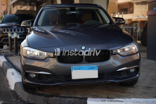 BMW 318 2016 Silver Automatic Used for Sale in Ismailia - 1
