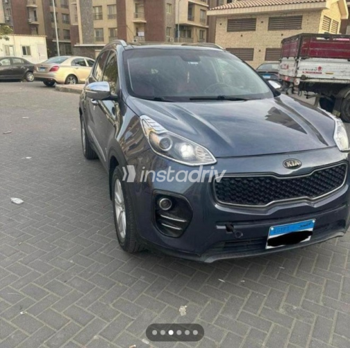 Kia Sportage 2019 Gray Automatic Used for Sale in Heliopolis - 1