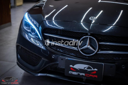 Mercedes C 180 2019 Black Automatic Used for Sale in Cairo - 6