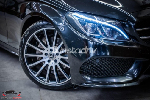 Mercedes C 180 2019 Black Automatic Used for Sale in Cairo - 7