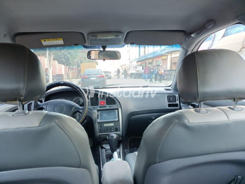 Hyundai Avante 2005 Silver Automatic Used for Sale in Damanhur - 4