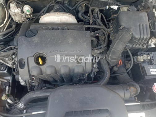 Hyundai Elantra HD 2017 White Automatic Used for Sale in Ain Shams - 4