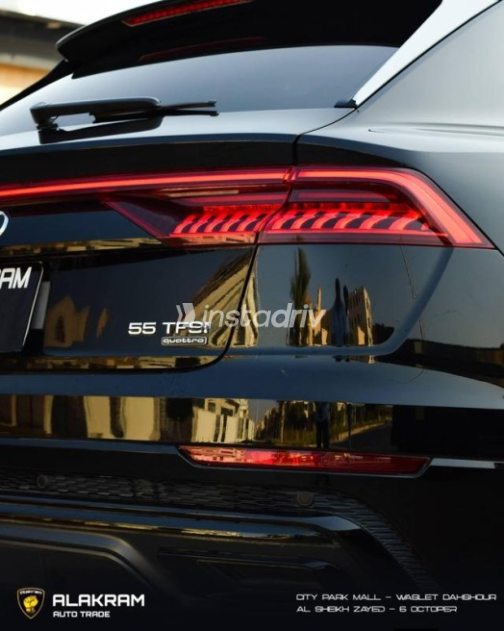 اودي Q8 2023 أسود أوتوماتيك مستعملة للبيع في 6 أكتوبر - 7