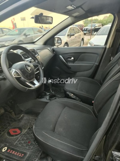 Renault Logan 2022 Black Automatic Used for Sale in Maadi - 8