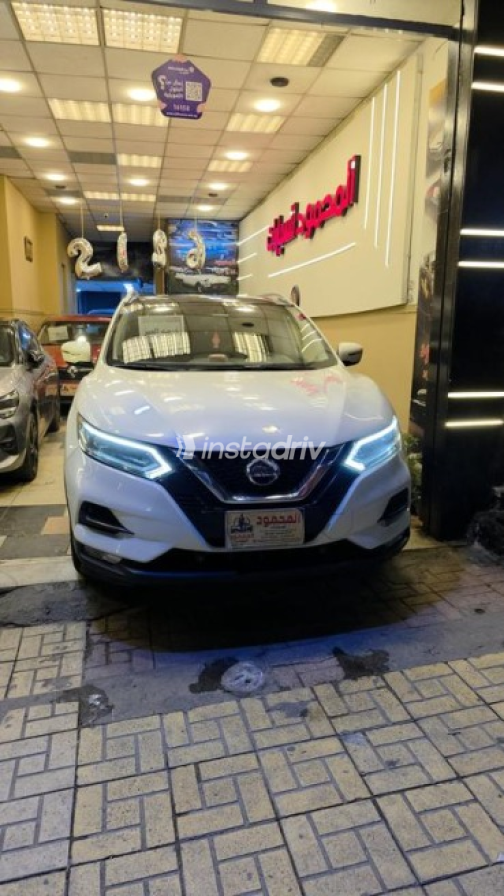 Nissan Qashqai 2020 White Automatic Used for Sale in Alexandria - 1