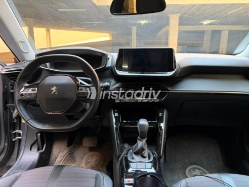 Peugeot 2008 2021 White Automatic Used for Sale in Greater Cairo ( Cairo + Giza) - 5