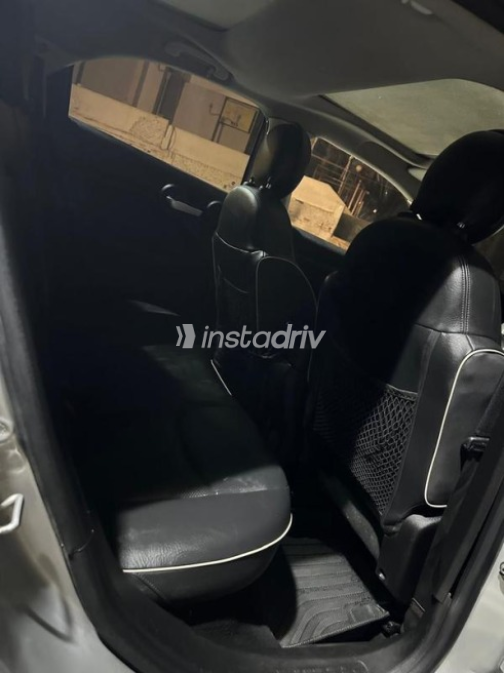 فيات 500 X 2021 فضي أوتوماتيك مستعملة للبيع في قليوب - 8