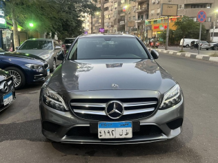 مرسيدس C 180 2019 رمادي أوتوماتيك مستعملة للبيع في مصر الجديدة