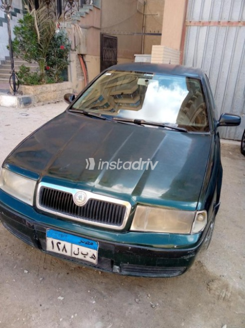 Skoda Octavia A4 2005 Green Automatic Used for Sale in Cairo - 3