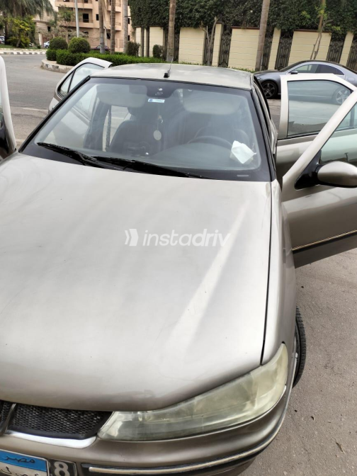 Peugeot 406 2003 Champagne Automatic Used for Sale in Cairo - 4