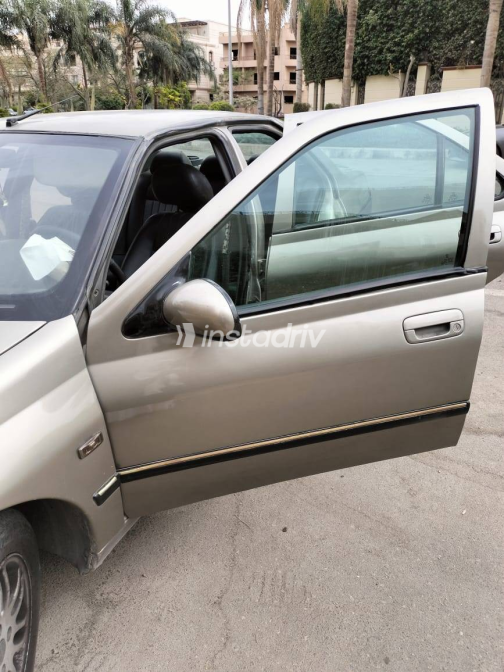 Peugeot 406 2003 Champagne Automatic Used for Sale in Cairo - 8