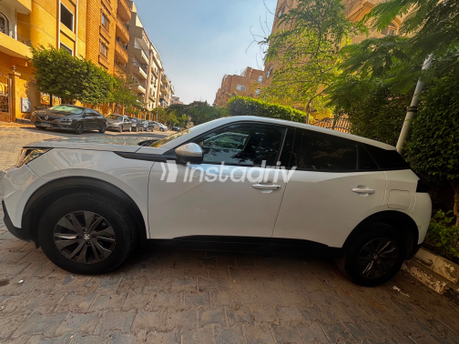Peugeot 2008 2021 White Automatic Used for Sale in Cairo - 6