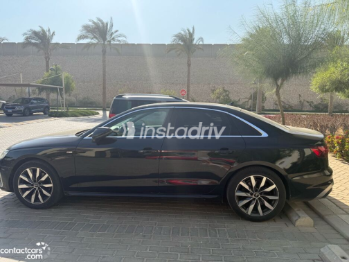 اودي A4 2021 أسود أوتوماتيك مستعملة للبيع في مدينة نصر - 1