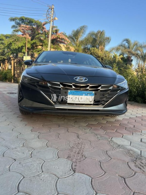 Hyundai Elantra CN7 2021 Olive Green Automatic Used for Sale in Kafr el-Sheikh - 2