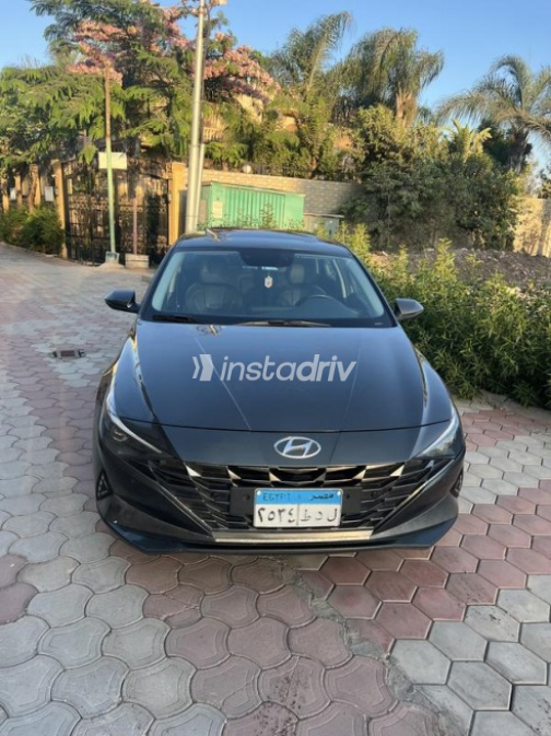 Hyundai Elantra CN7 2021 Olive Green Automatic Used for Sale in Kafr el-Sheikh - 4