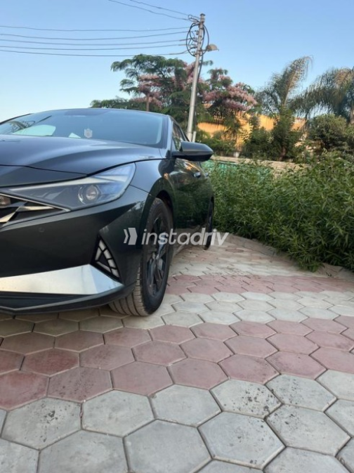Hyundai Elantra CN7 2021 Olive Green Automatic Used for Sale in Kafr el-Sheikh - 5
