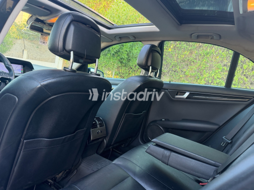 مرسيدس C 250 2012 أسود يدوي مستعملة للبيع في الجيزة - 5