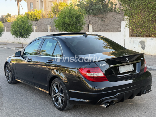 مرسيدس C 250 2012 أسود يدوي مستعملة للبيع في الجيزة - 7