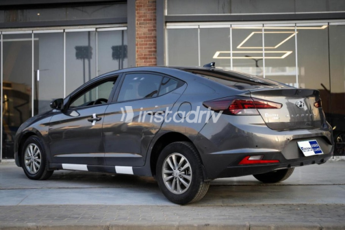 Hyundai Elantra 2025 Gray Automatic Used for Sale in Nasr city - 4