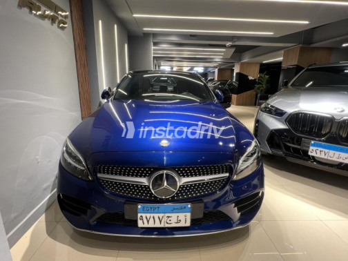 Mercedes C 300 2020 Dark Blue Automatic Used for Sale in Heliopolis - 6