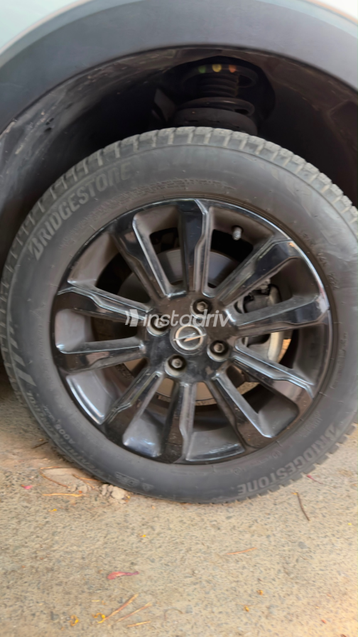 Opel Crossland 2025 Gray Automatic Used for Sale in Madinaty - 1