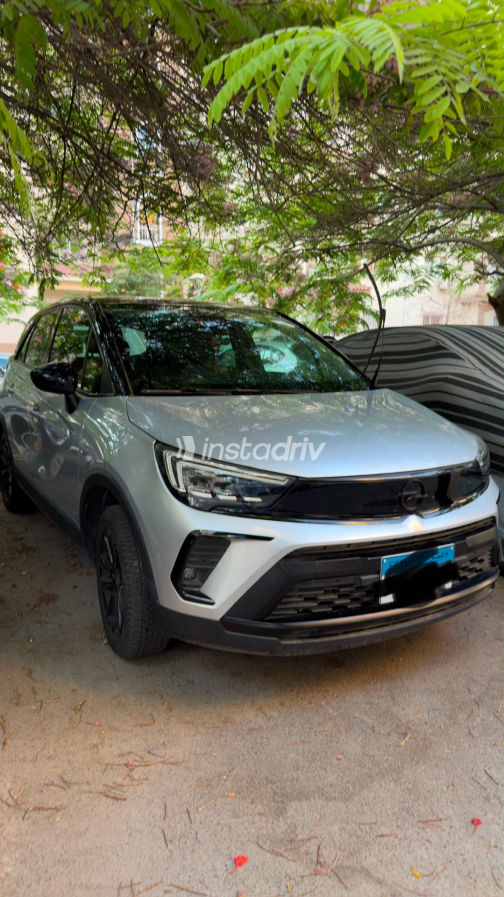 Opel Crossland 2025 Gray Automatic Used for Sale in Madinaty - 3