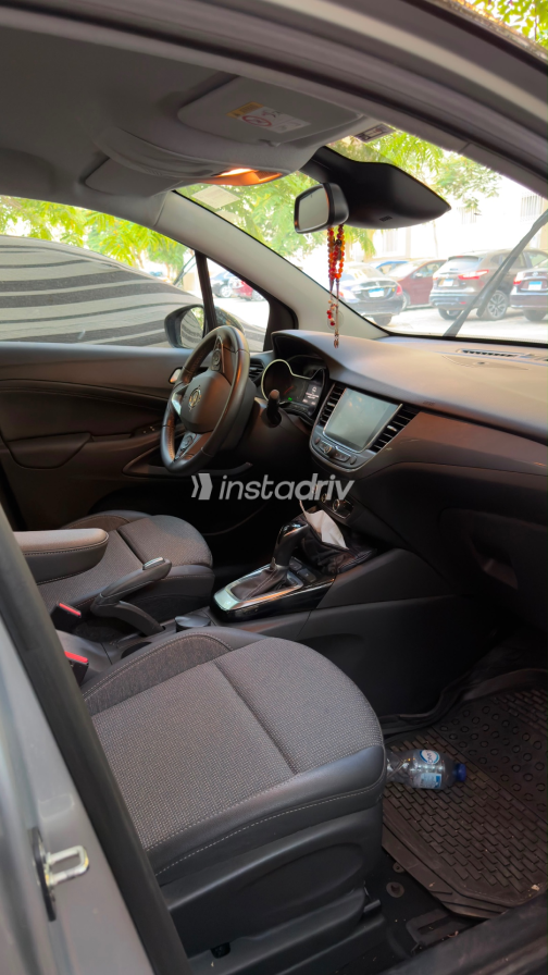 Opel Crossland 2025 Gray Automatic Used for Sale in Madinaty - 7